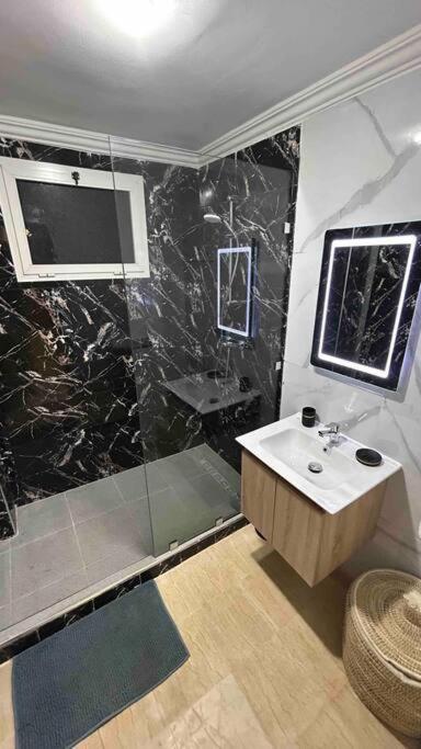 Appartement Haut Standing 3 Chambres Avec Terasse Quartier Gueliz Hivernage A Marrakech I19 Marakeş Dış mekan fotoğraf