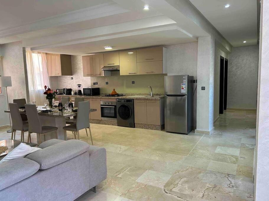 Appartement Haut Standing 3 Chambres Avec Terasse Quartier Gueliz Hivernage A Marrakech I19 Marakeş Dış mekan fotoğraf