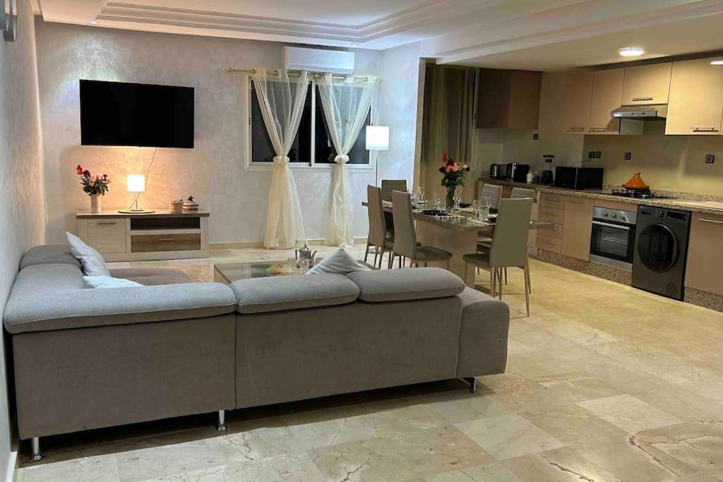 Appartement Haut Standing 3 Chambres Avec Terasse Quartier Gueliz Hivernage A Marrakech I19 Marakeş Dış mekan fotoğraf
