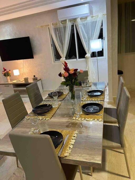 Appartement Haut Standing 3 Chambres Avec Terasse Quartier Gueliz Hivernage A Marrakech I19 Marakeş Dış mekan fotoğraf