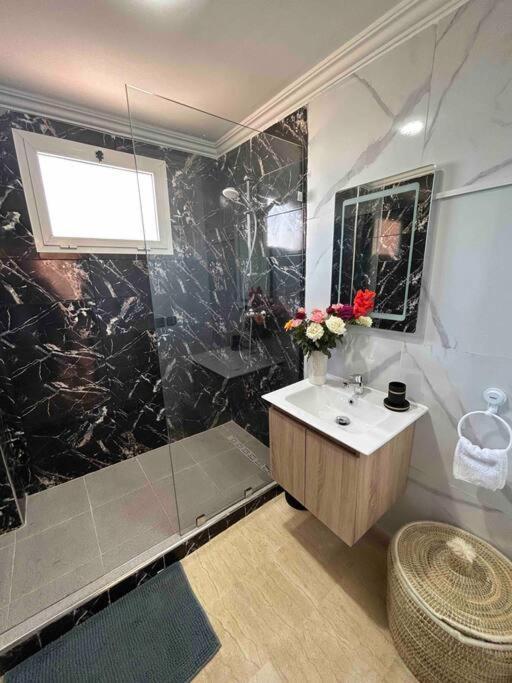 Appartement Haut Standing 3 Chambres Avec Terasse Quartier Gueliz Hivernage A Marrakech I19 Marakeş Dış mekan fotoğraf